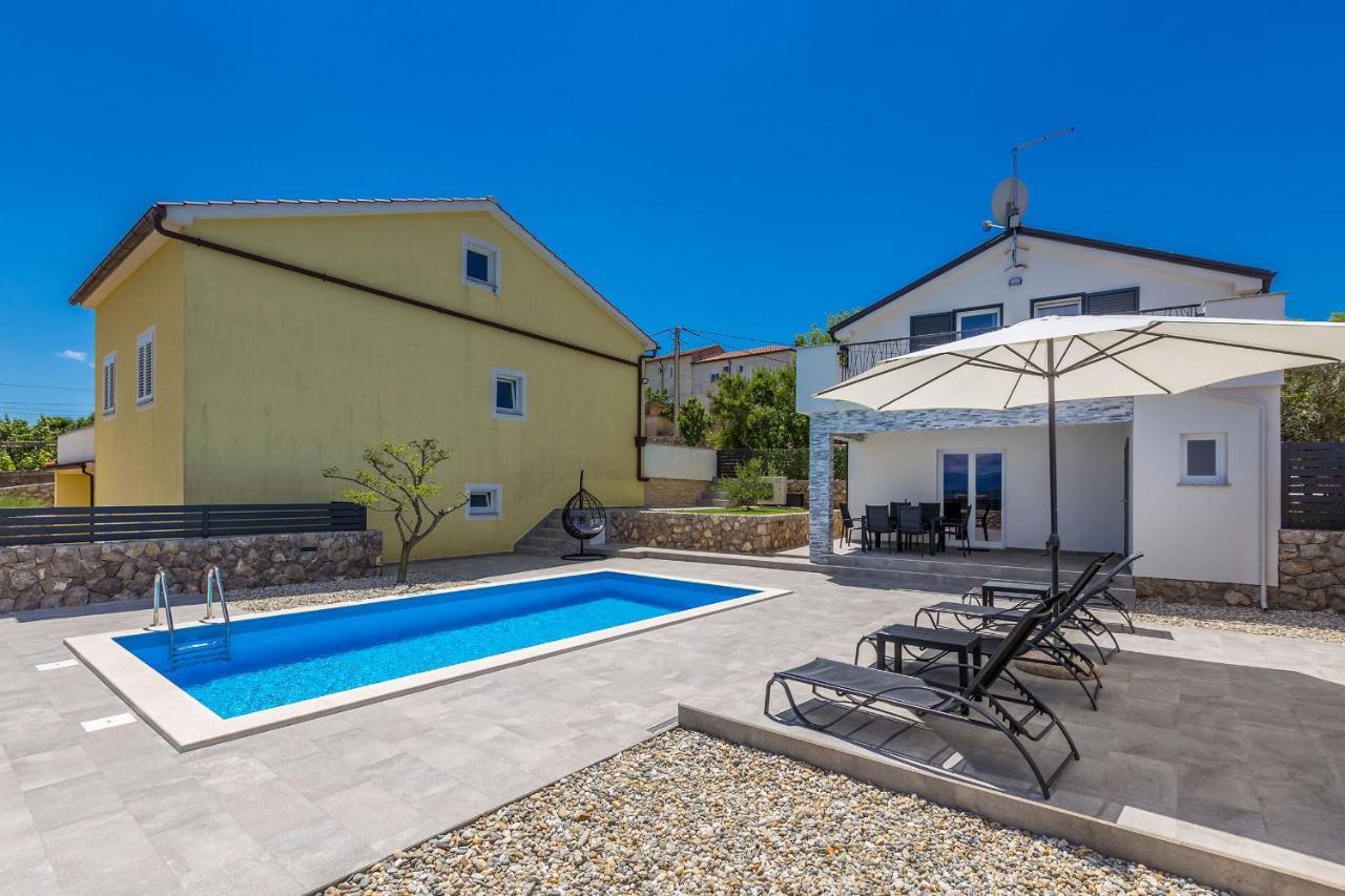 Holiday House San Michele Vrh  ภายนอก รูปภาพ